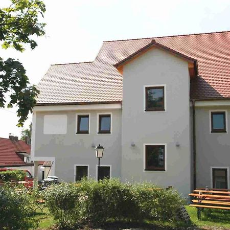 兰德豪斯嘎斯霍夫哈根酒店 Schwabhausen bei Dachau 外观 照片